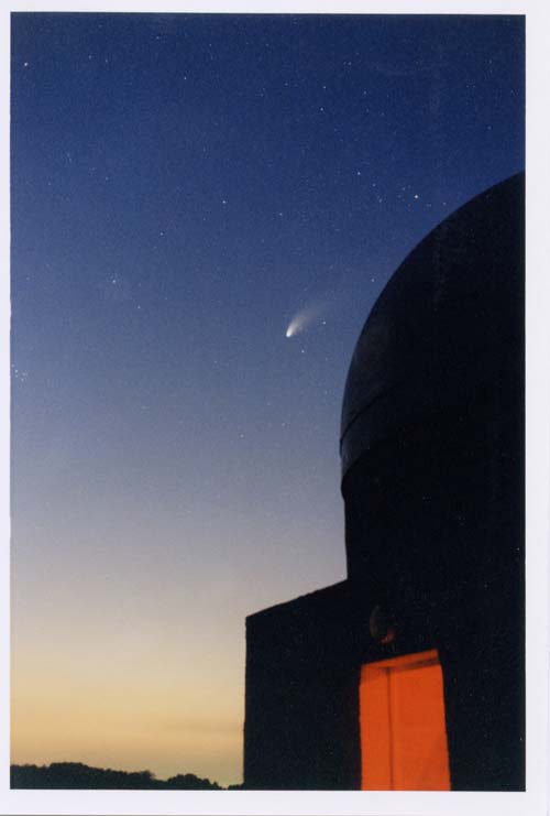 Hale-Bopp  l'observatoire.